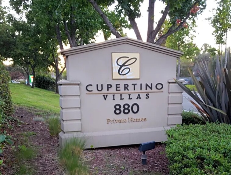 Villa Cupertino - 880 E Fremont Ave