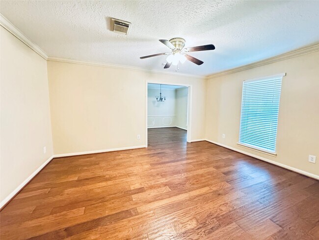 Building Photo - 13935 St Marys Ln