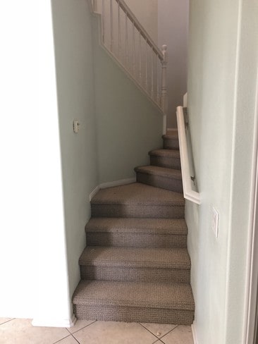 Building Photo - 530 Via Assisi