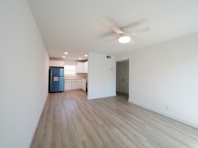 Foto del edificio - Oakland Palm Apartments