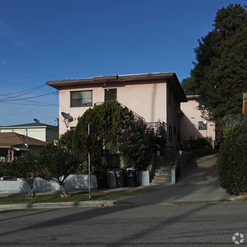 Foto del edificio - 1491 Scott Ave