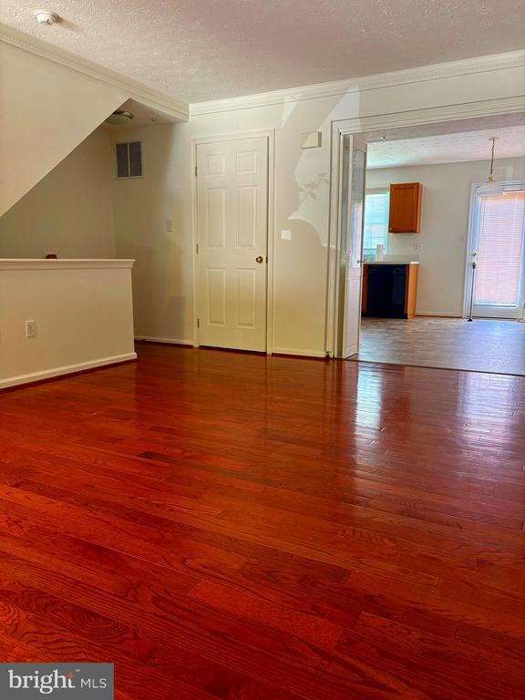 Foto del edificio - 8316 Widgeon Pl