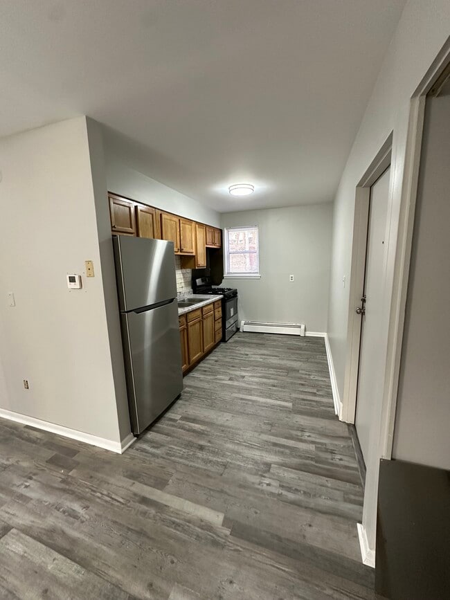 Foto del edificio - 807 Carrier Creek Blvd NE