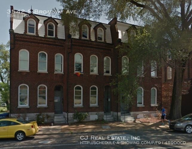 Primary Photo - 3542 S Broadway