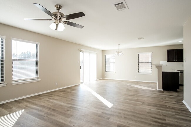 Building Photo - 250 Sheep Trail Dr