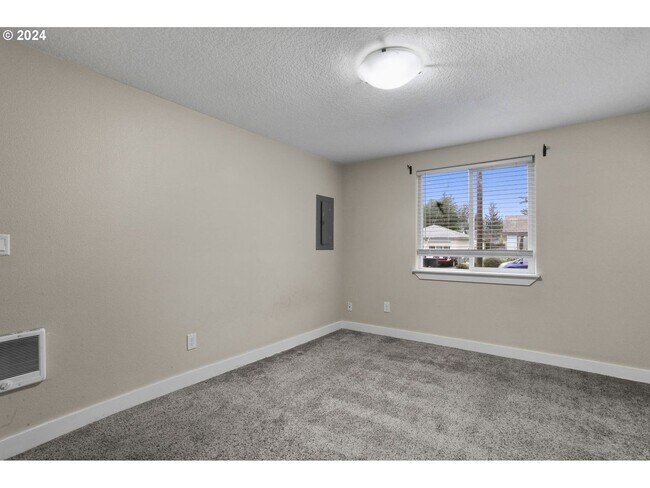 Foto del edificio - 3610 SE 141st Ave