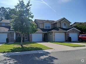 Building Photo - 10200 Belle Rive Blvd