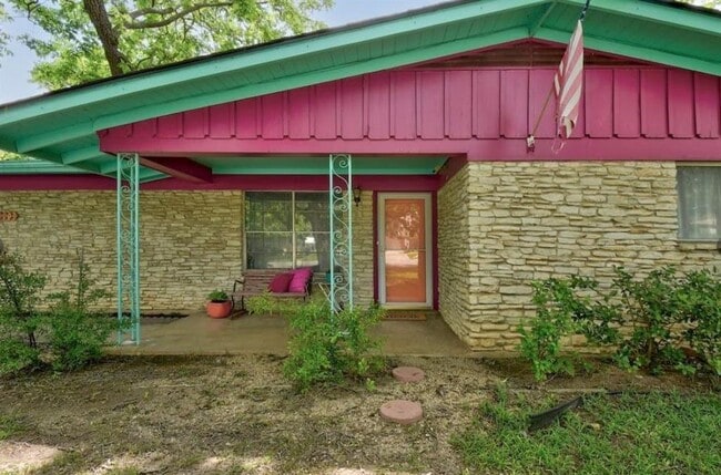 Foto del edificio - 11403 Indianhead Dr