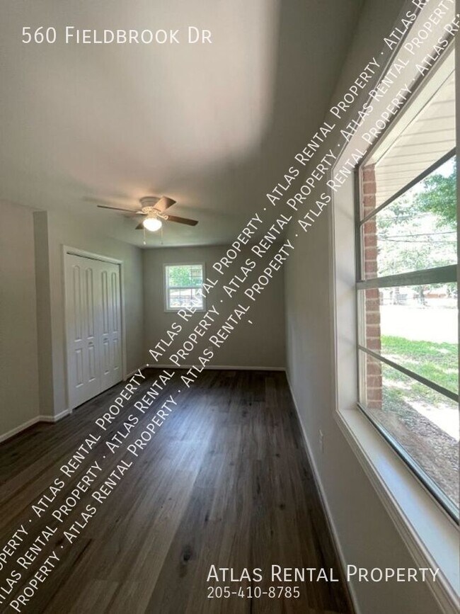 Foto del edificio - 560 Fieldbrook Dr Montgomery, AL 36117-3349