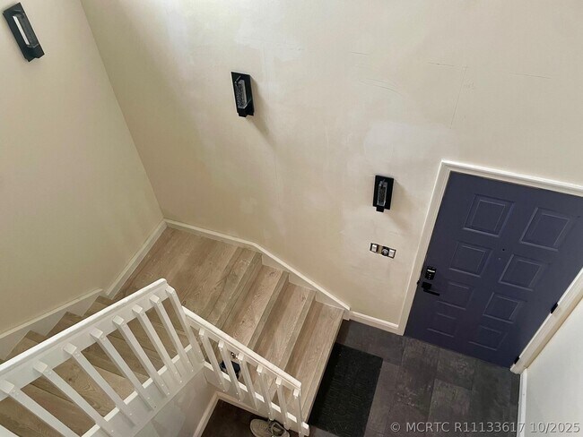 Foto del edificio - 9709 Shadybrook Dr
