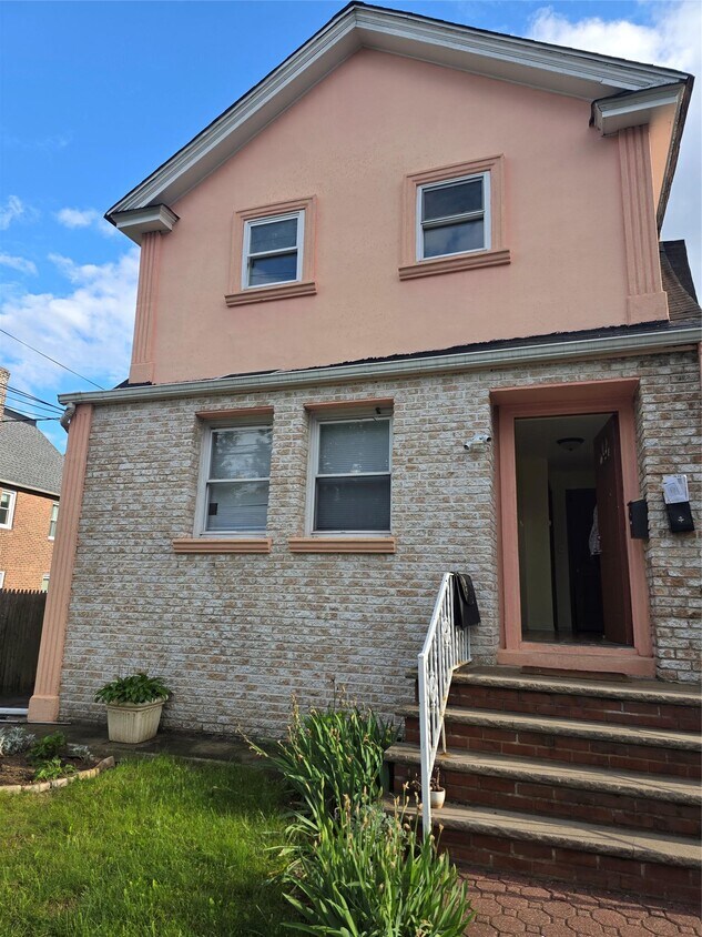 Foto principal - 18014 144th Ave