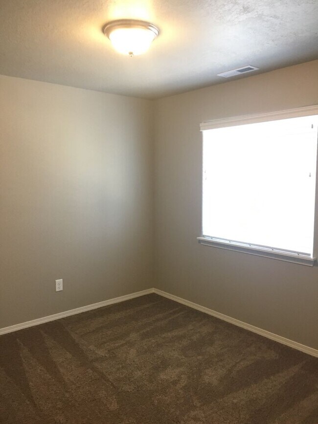 Foto del edificio - 1505 SW 36th Loop