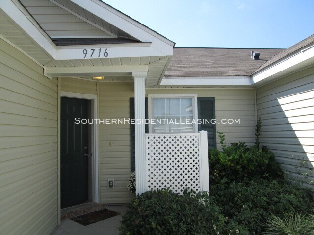 Building Photo - 9716 Cobblebrook Dr