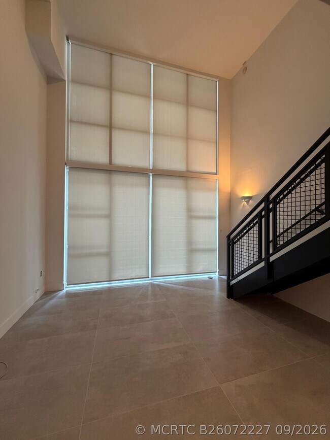Foto del edificio - 244 Biscayne Blvd