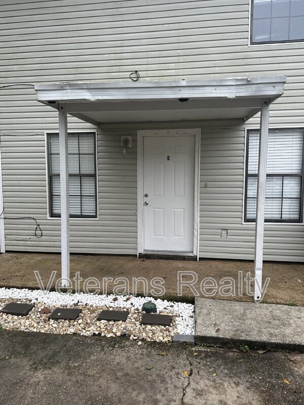 Photo - 111D Via Don Ray Rd Apartment