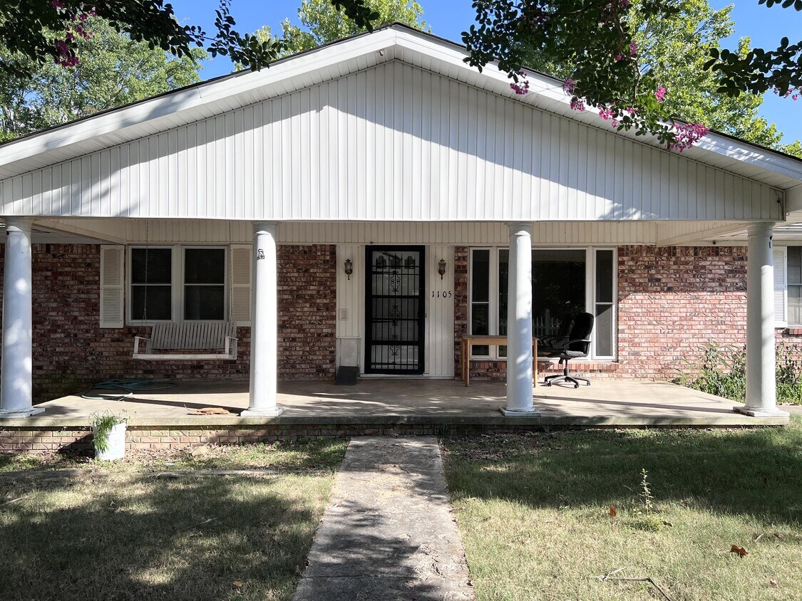 1105 Emory St, Hot Springs, AR 71913 House Rental in Hot Springs, AR