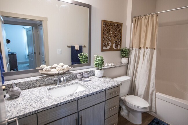 Building Photo - Berkmar Landing Apartments