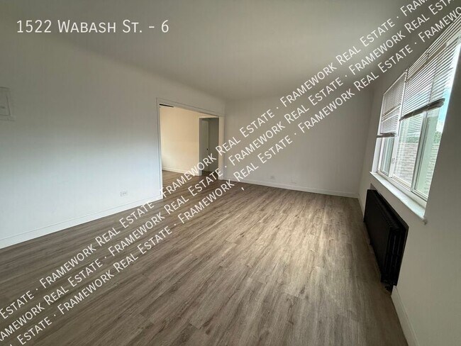 Building Photo - 1522 Wabash St