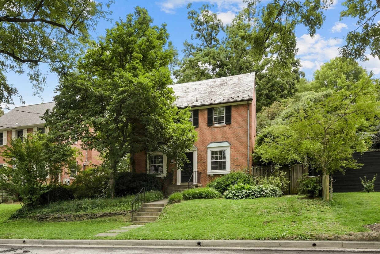 4515 43rd St NW, Washington, DC 20016 House Rental in Washington, DC