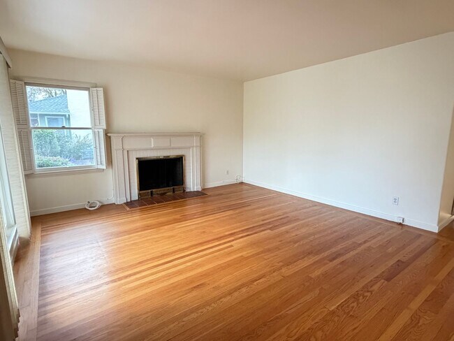 Foto del edificio - 1044-1048 Marcussen Drive