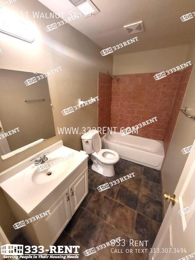 Foto del edificio - 9311 Walnut St