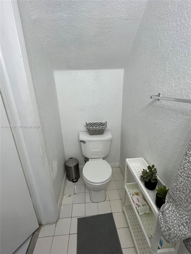 Foto del edificio - 171 Riviera Cir