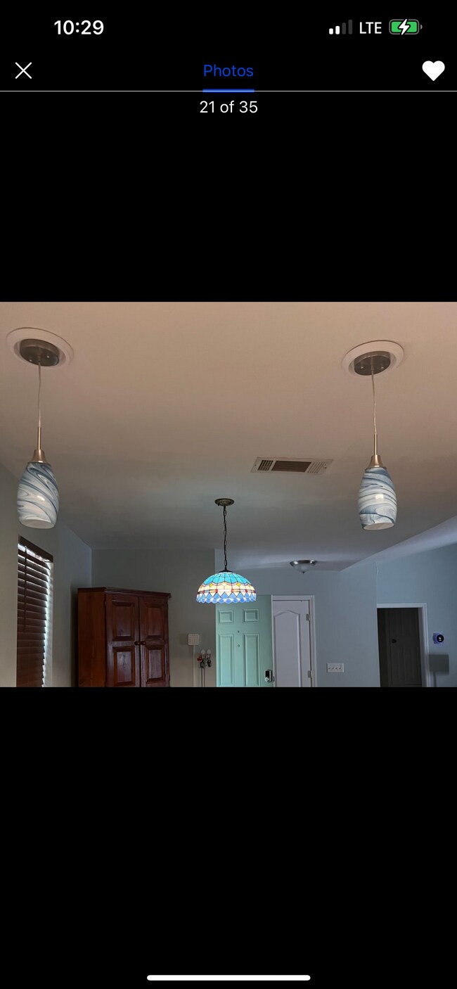 Building Photo - 44 Wildwood St