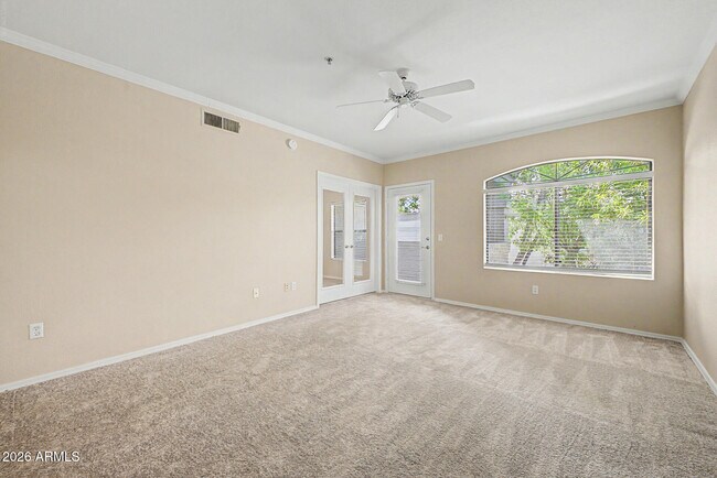 Foto del edificio - 15095 N Thompson Peak Pkwy