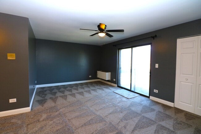 Building Photo - 266 12th St