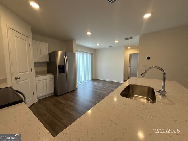 Foto del edificio - 489 Grand Magnolia St