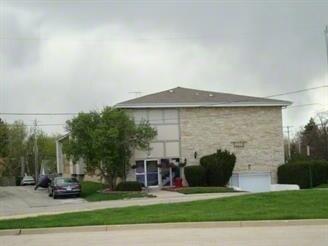 Foto principal - 1204 Memorial Dr