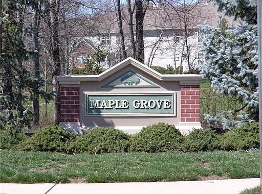 Foto del edificio - 334 Bowler Ct