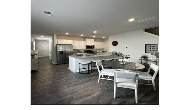 Building Photo - New 4/2.5 Townhome Near Lake Conestee and ...