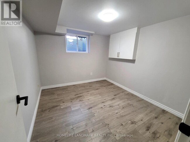 Building Photo - 26 Fieldwood Dr