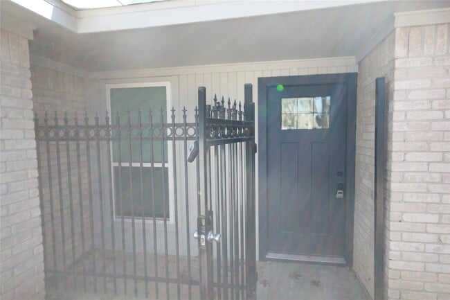 Foto del edificio - 21323 Park Wick Ln