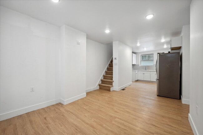 Building Photo - 1505 N Orkney St