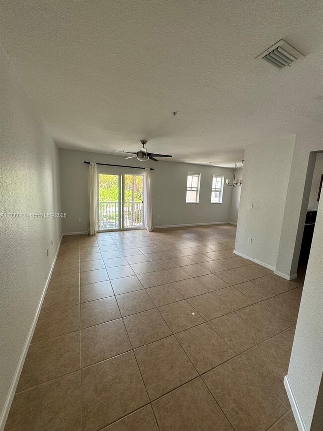 Foto del edificio - 11601 NW 89th St