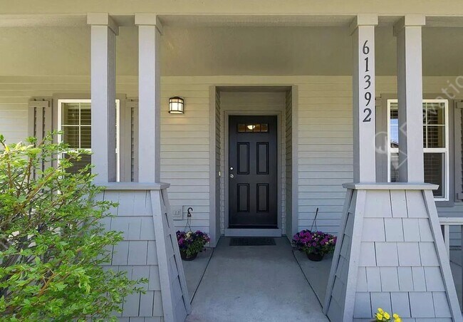 Foto del edificio - Single-level 3 BR-2BA Home in SE Bend
