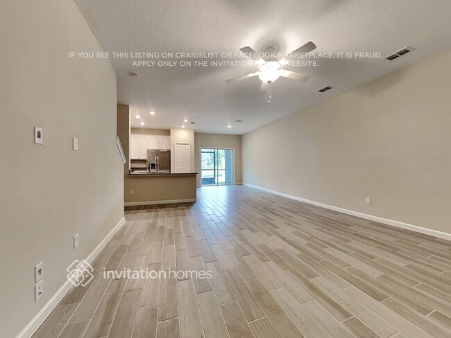 Foto del edificio - 13267 Shore Grass Dr