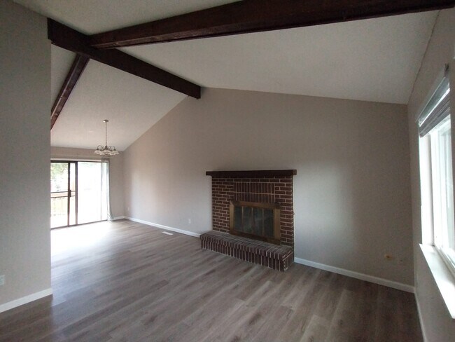 Living Room / Dining Room - 3275 Squaw Valley Dr