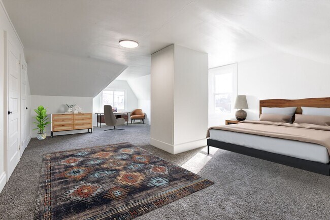 Foto del edificio - AVAILABLE JUNE 2026 - Spacious Home You DO NOT want to miss