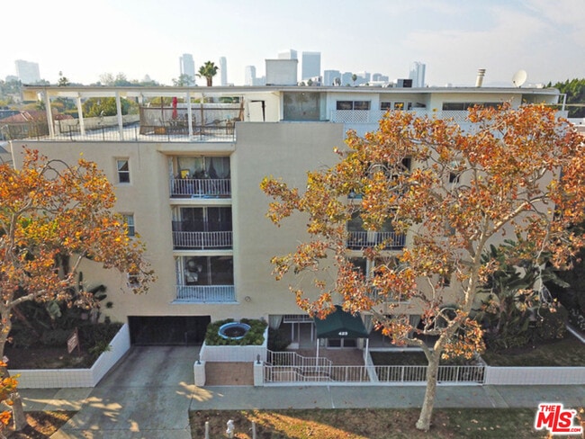Foto del edificio - 423 S Rexford Dr