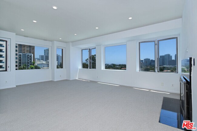 Foto del edificio - 10520 Wilshire Blvd