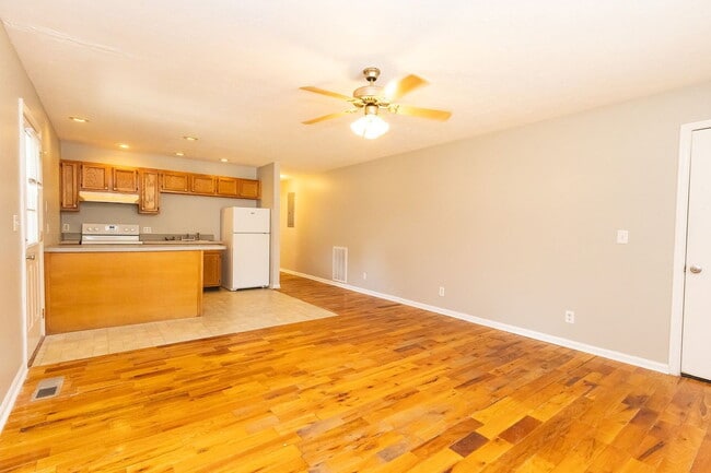 Foto del edificio - 402 Hall St