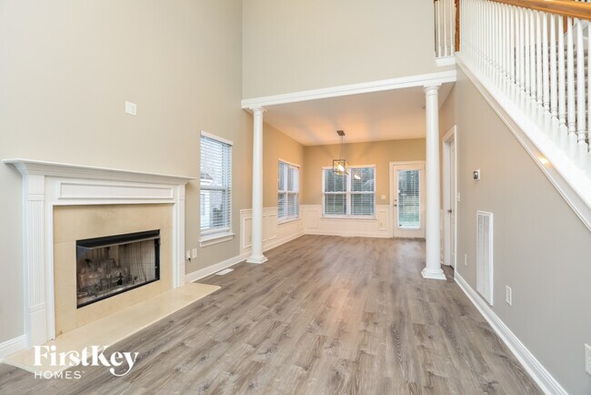 Foto del edificio - 6845 Bridgewater Dr