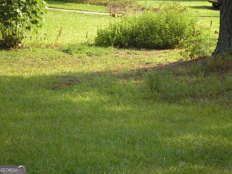Building Photo - 2600 Park Ridge Dr