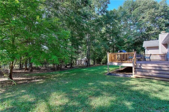 Foto del edificio - 326 Cedar Ridge Dr
