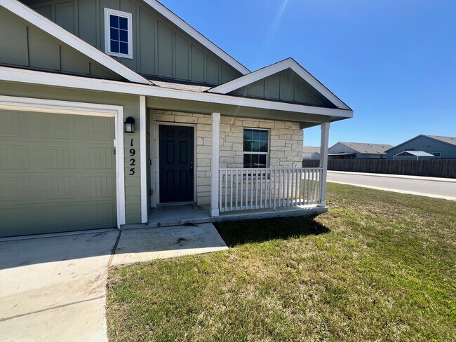 Foto del edificio - 1925 Green Warbler Grn