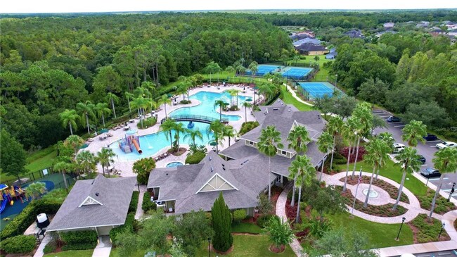 Foto del edificio - Stunning Home at Bay Cedar Ave! 4bed | 3bath