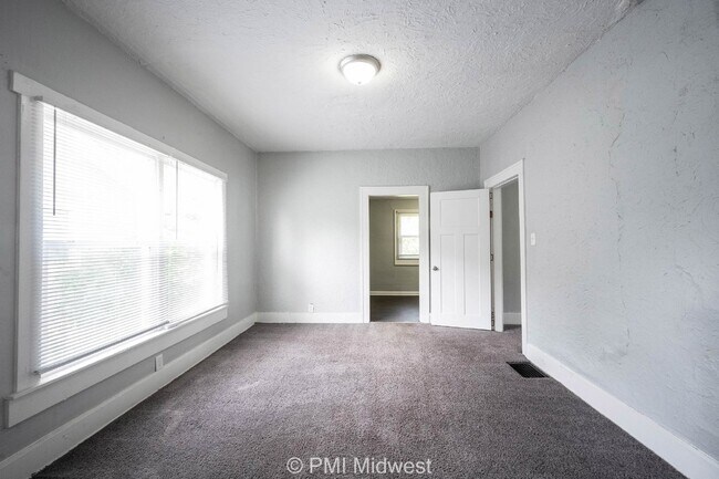 Foto del edificio - 1118 King Ave